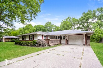 1706 W Loveland Ave in Loveland, OH - Building Photo - Building Photo