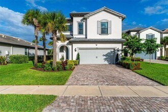 4470 Gramercy Dr in Oakland Park, FL - Building Photo - Building Photo