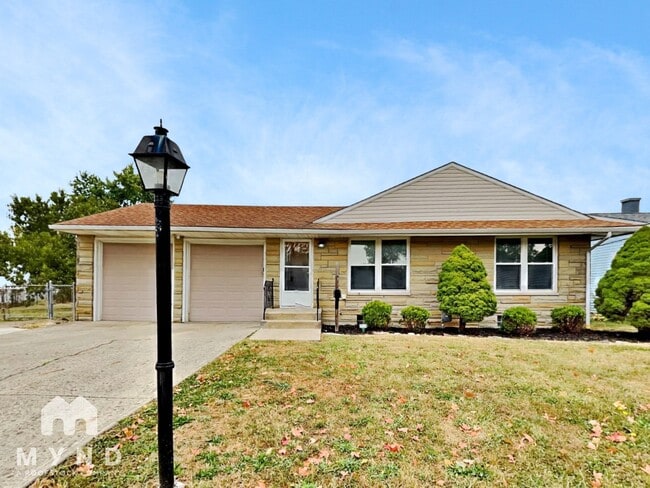 property at 2574 Vanderberg Ave