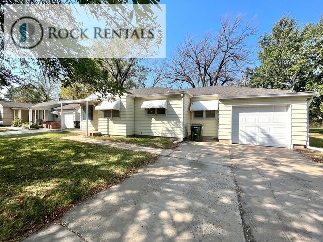 property at 2801 N Plum St