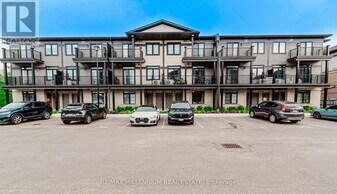 98 Lomond Ln in Kitchener, ON - Building Photo