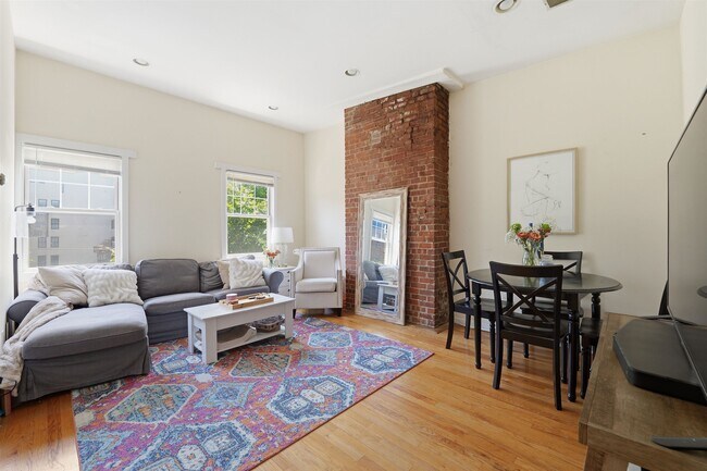 56 Madison St