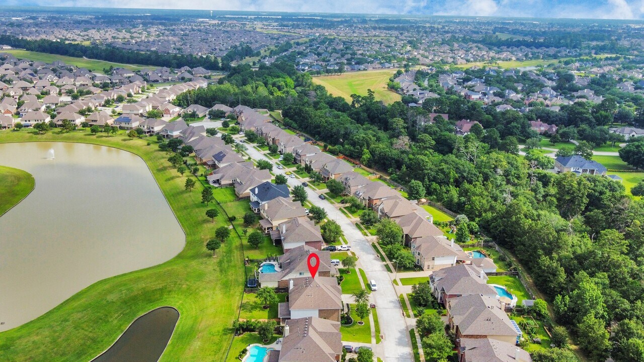 14311 Lakepointe Bend Ln in Cypress, TX - Building Photo