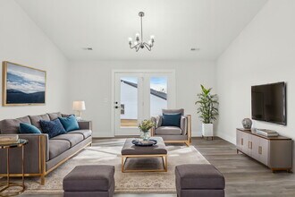 5025 Aspen Spg Wy in Spartanburg, SC - Building Photo - Building Photo