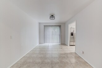 7012 S 78th E Ave in Tulsa, OK - Building Photo - Building Photo