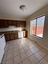 2398 Echo Valley Dr in Stow, OH - Building Photo - Building Photo