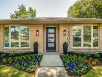 2800 Hunters Creek Dr in Plano, TX - Building Photo - Building Photo