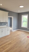 341 Cambridge St, Unit 2 in Cambridge, MA - Building Photo - Building Photo