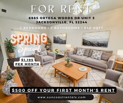 6985 Ortega Woods Dr in Jacksonville, FL - Building Photo