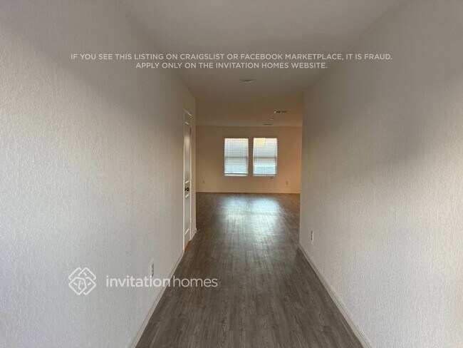 135 Pasadena Pl in New Braunfels, TX - Foto de edificio - Building Photo