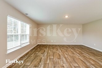 487 Lochalsh Dr in Gibsonville, NC - Building Photo - Building Photo