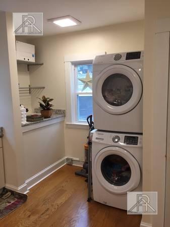 74 Stearns Rd in Brookline, MA - Building Photo - Building Photo