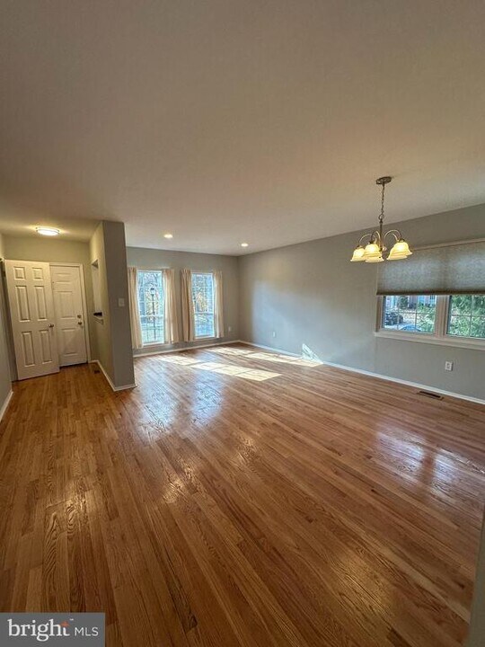 4031 Forest Valley Rd in Parkville, MD - Building Photo