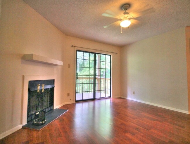 3700 Chimney Ridge Pl in Durham, NC - Building Photo - Building Photo