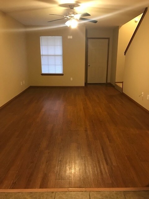4202 SW Chapelstone Ave-Unit -3 in Bentonville, AR - Building Photo - Building Photo
