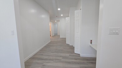 11941 Mount Moran Wy in Herriman, UT - Building Photo - Building Photo