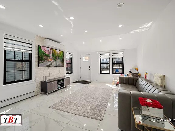 1655 E 36th St in Brooklyn, NY - Building Photo