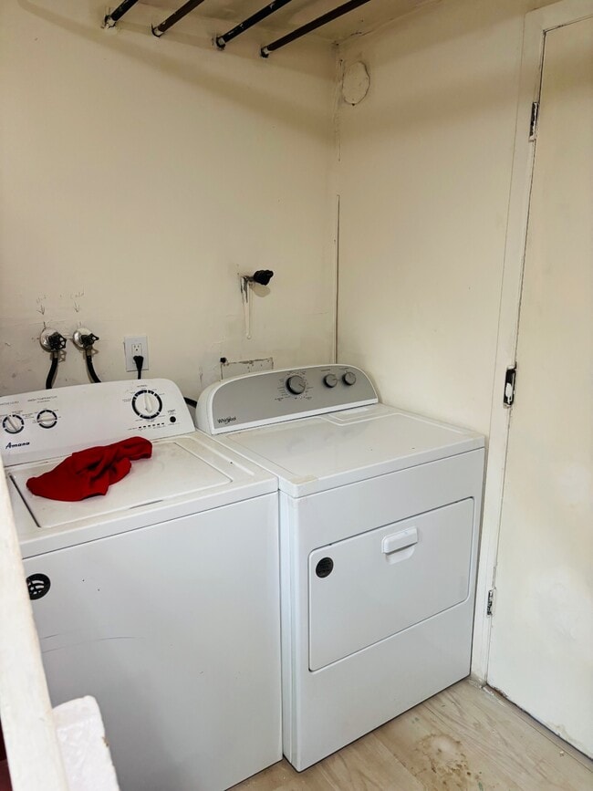 15 William St in Glen Cove, NY - Building Photo - Building Photo