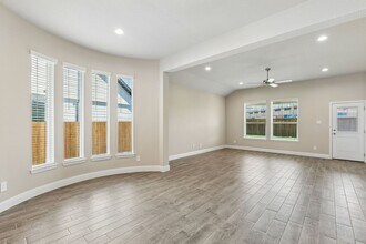 2609 McCormick St in Denton, TX - Building Photo - Building Photo