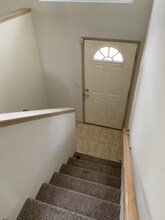 321 R St SE in Auburn, WA - Building Photo - Building Photo