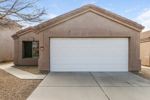 10849 E Carol Ave in Mesa, AZ - Building Photo