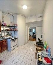 25 Beaver St, Unit 2R in Brooklyn, NY - Building Photo - Building Photo
