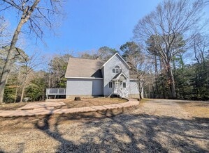 8522 Croaker Rd in Williamsburg, VA - Building Photo - Building Photo