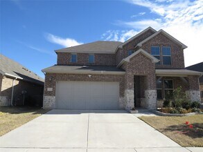 3416 Chasemoor Dr in Denton, TX - Foto de edificio - Building Photo