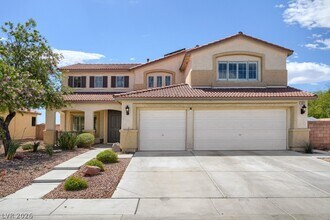 1921 Moonlight Bluff Ave in North Las Vegas, NV - Building Photo - Building Photo