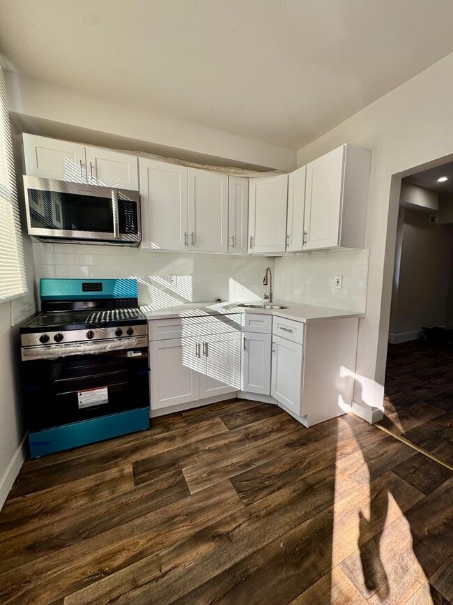 4820 Tackawanna St in Philadelphia, PA - Building Photo - Building Photo