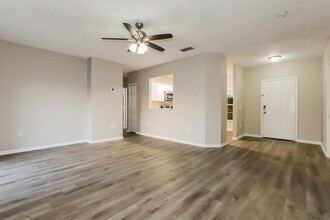 529 Delido Way in Kissimmee, FL - Building Photo - Building Photo