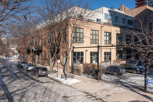 203 S Sangamon St in Chicago, IL - Foto de edificio - Building Photo