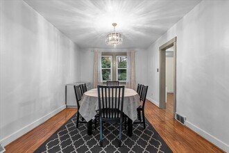 776 Montclair St in Pittsburgh, PA - Building Photo - Building Photo