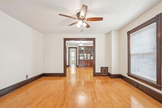 1660 N Marshall St in Milwaukee, WI - Building Photo - Building Photo