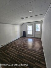 2046 N Main Ave in Scranton, PA - Building Photo - Building Photo