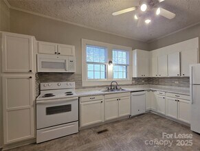 421 Cannon St in Rockwell, NC - Building Photo - Building Photo