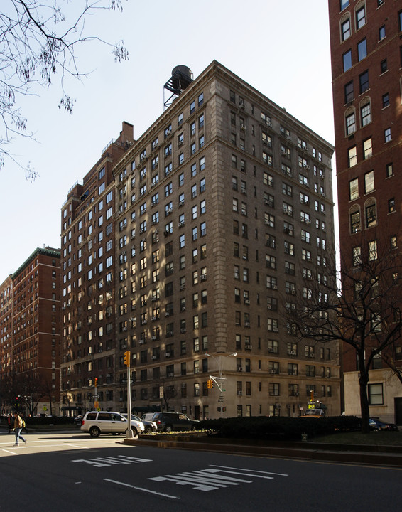 1085 Park Ave in New York, NY - Foto de edificio