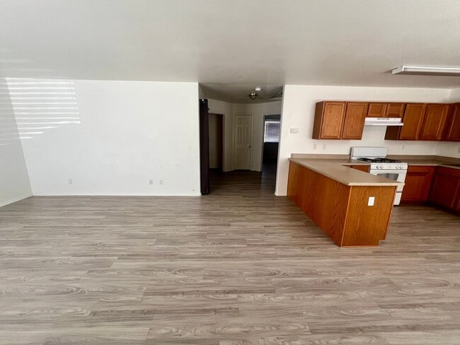 6685 Ocotillo Ave in Twentynine Palms, CA - Building Photo - Building Photo