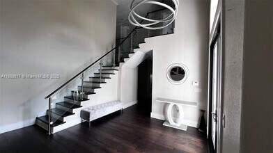 7567 SW 189th St in Cutler Bay, FL - Building Photo - Building Photo