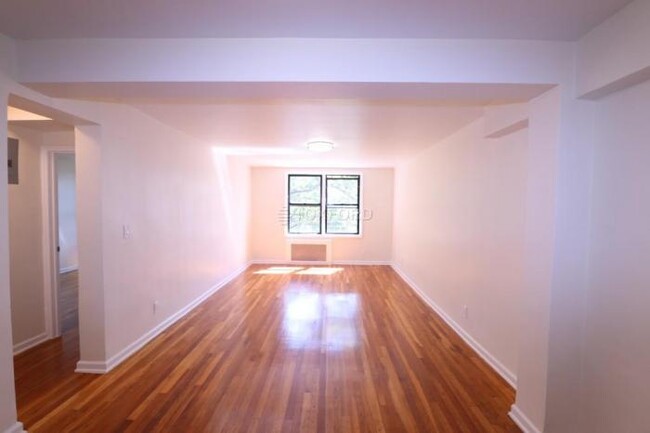 property at 41-40 Denman St