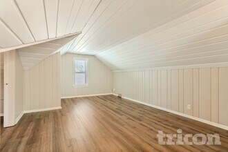 2833 Louisiana Ave S in Minneapolis, MN - Foto de edificio - Building Photo