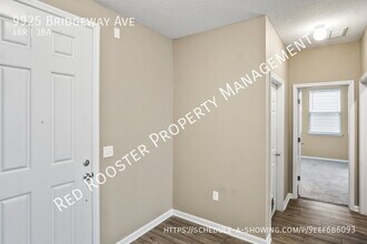 9925 Bridgeway Ave in Jacksonville, FL - Building Photo - Building Photo