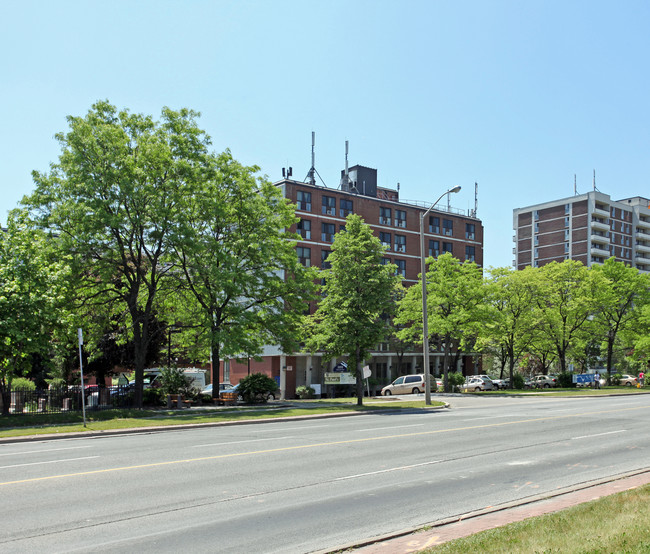 St. Paul's L'Amoreaux Centre in Toronto, ON - Building Photo - Building Photo