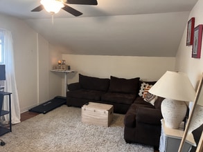 176 Walnut St in King of Prussia, PA - Foto de edificio - Building Photo