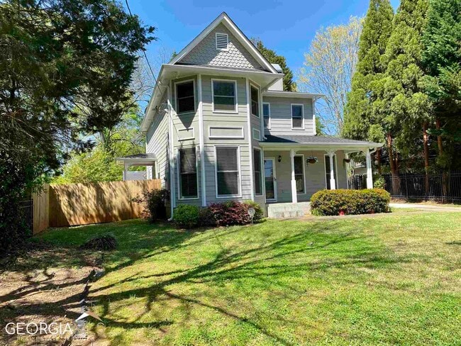 3465 Madison St in College Park, GA - Building Photo - Building Photo