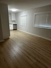 10817 Huston St in North Hollywood, CA - Building Photo - Building Photo