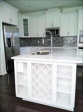1704 Nature View Dr in Lutz, FL - Building Photo - Building Photo