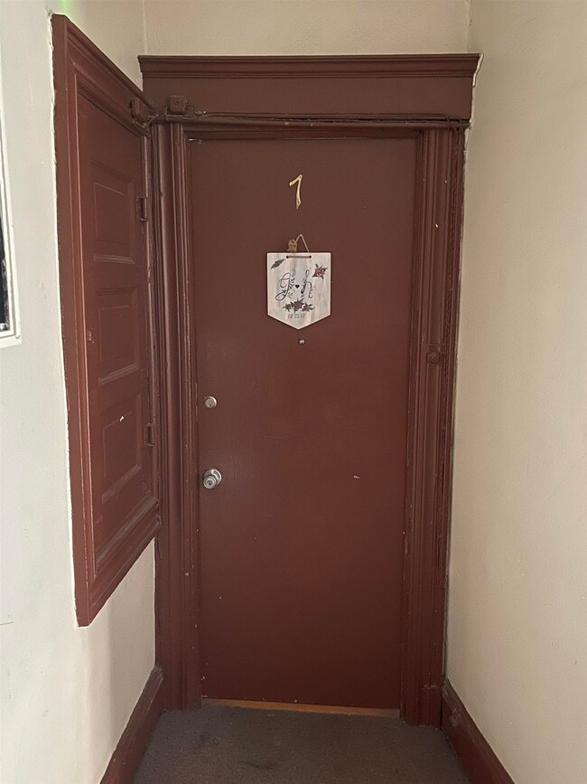 120 Dekalb Ave in Jersey City, NJ - Building Photo - Building Photo
