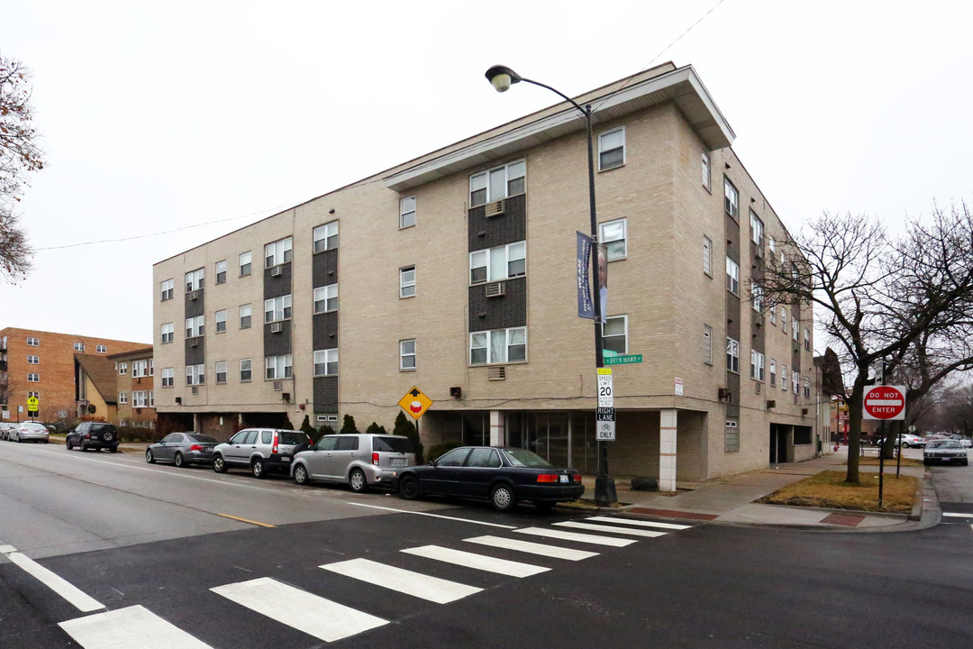 2559 W Bryn Mawr Ave in Chicago, IL - Foto de edificio