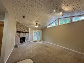 2564 Panther Creek Rd in Tallahassee, FL - Building Photo - Building Photo